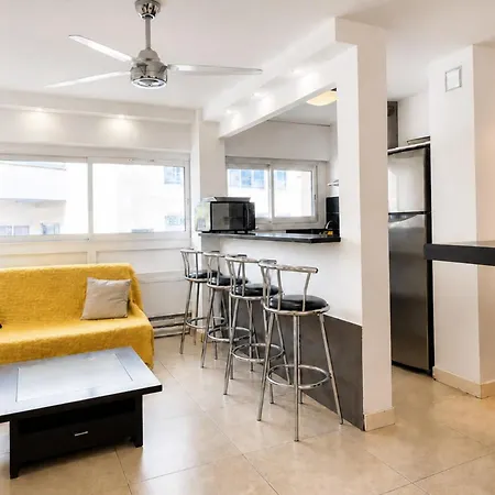 דירה Cosy In The Center Of *