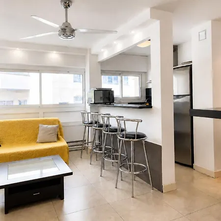 דירה Cosy In The Center Of קאן